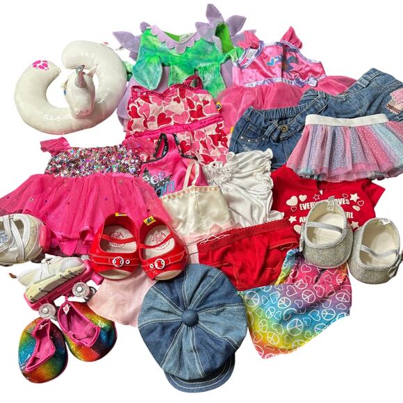 Build A Bear 20 Piece Mixed Clothes Shoes Dresses Skates Tops Shirts Pool Float - Picture 1 of 7